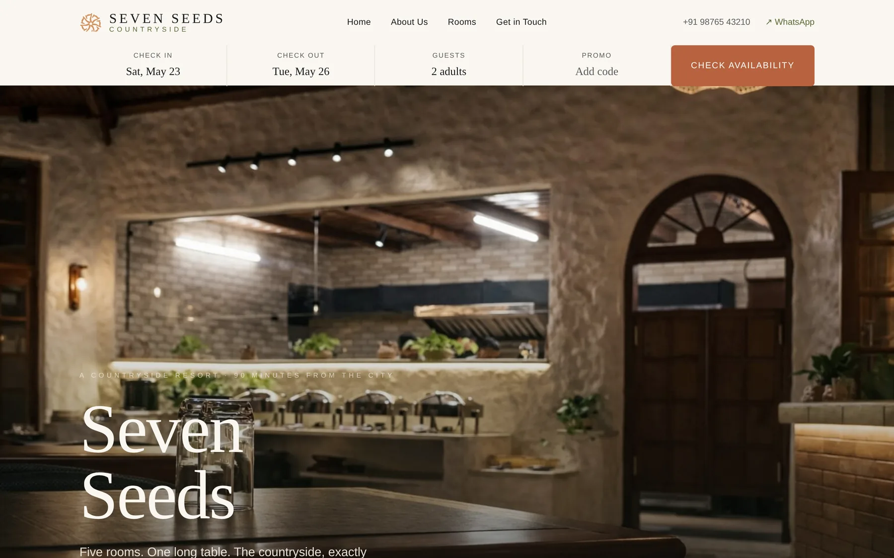 Seven Seeds Countryside — homepage hero with five rooms, one long table tagline